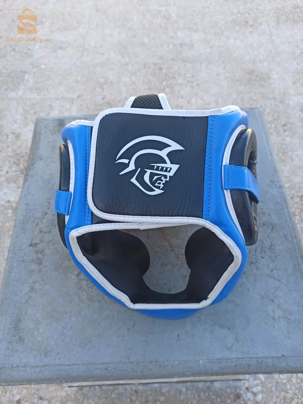 Casque خاص بالمنازلة