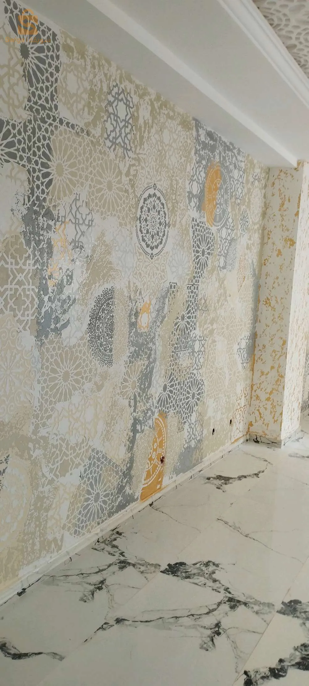 الطلاء والديكور العصري