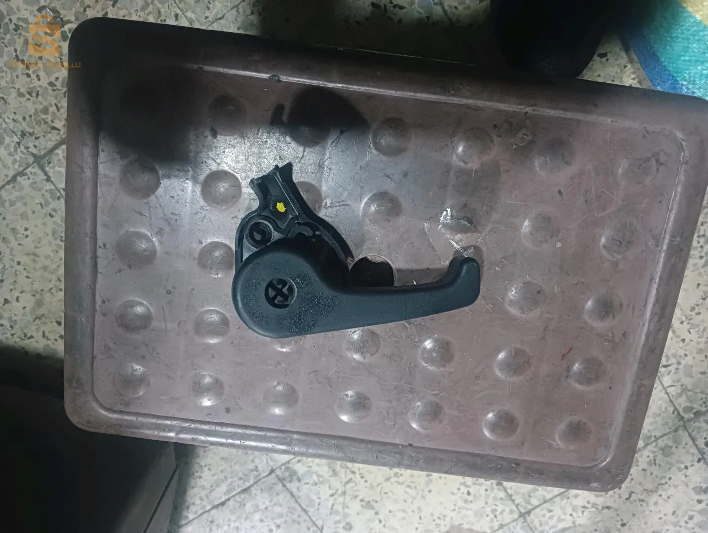 بيع قطع غيار مستعمل
