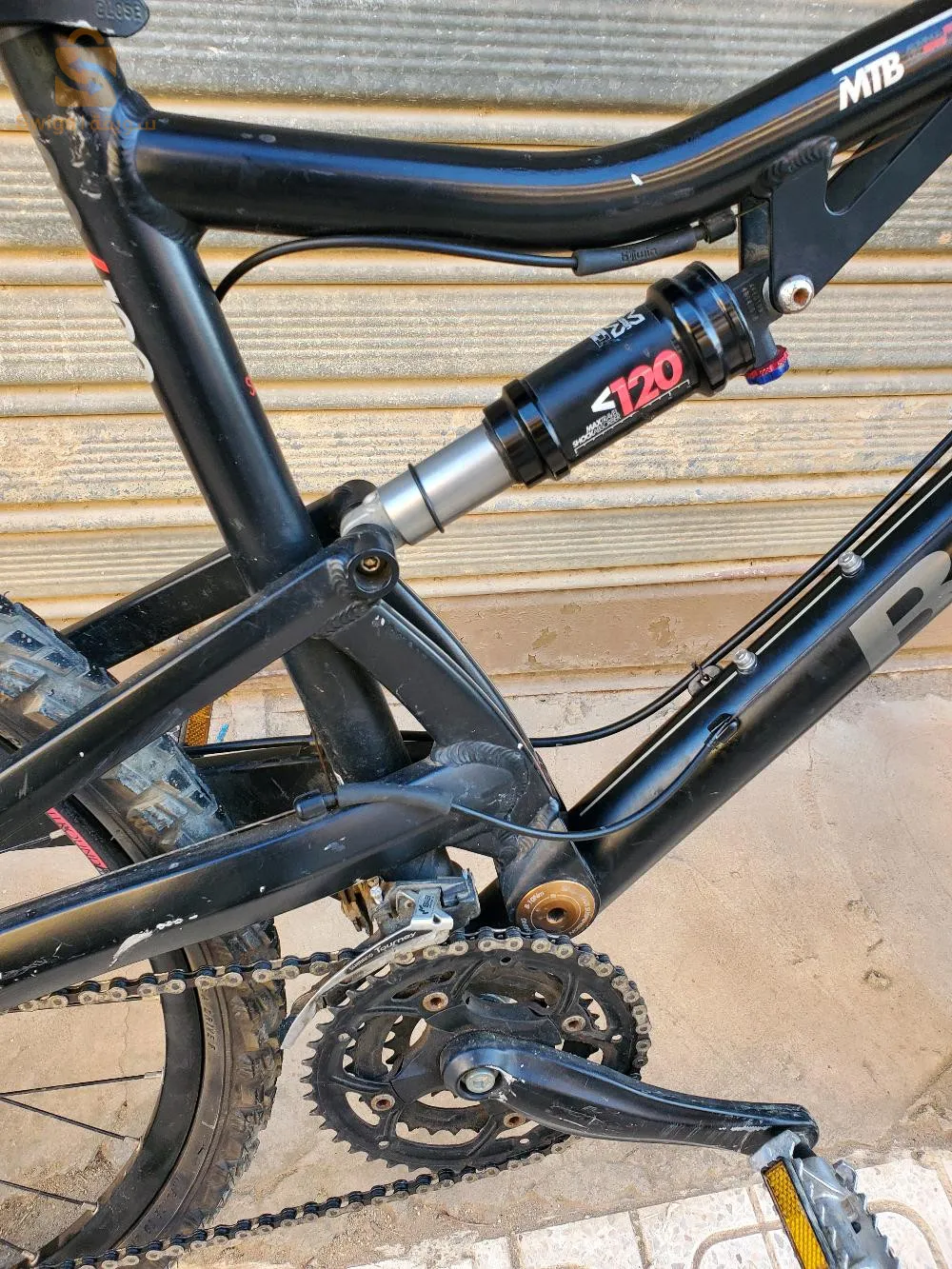 B'twin Rockrider 520s