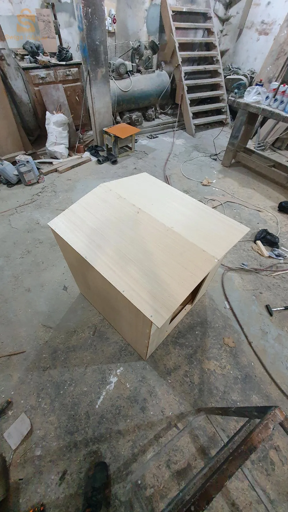 Que la paix soit sur vous, je vends et fabrique tous types de niches pour chiens sur demande. Toute personne intéressée peut envoyer ou appeler le numéro 0557698056