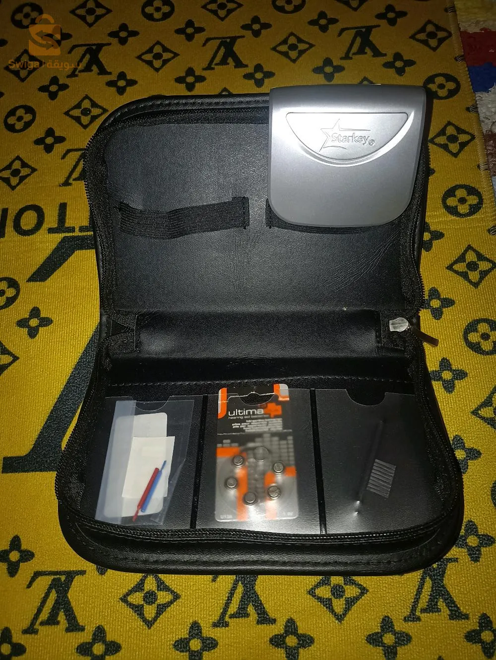 سماعة ادن طبية لضعاف السمع جهاز تكبير الصوت من نوع starkey اصلي اوريجنال
0782648957