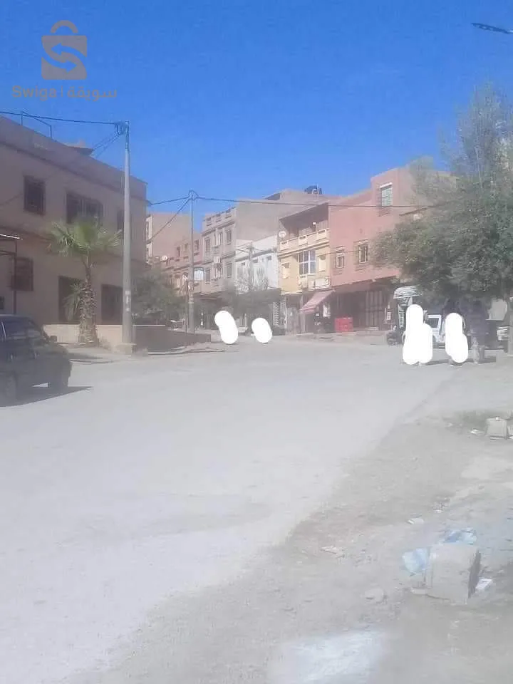 منزل للبيع في تلمسان اوجليدة طلعة تع كندور منطقة تجارية