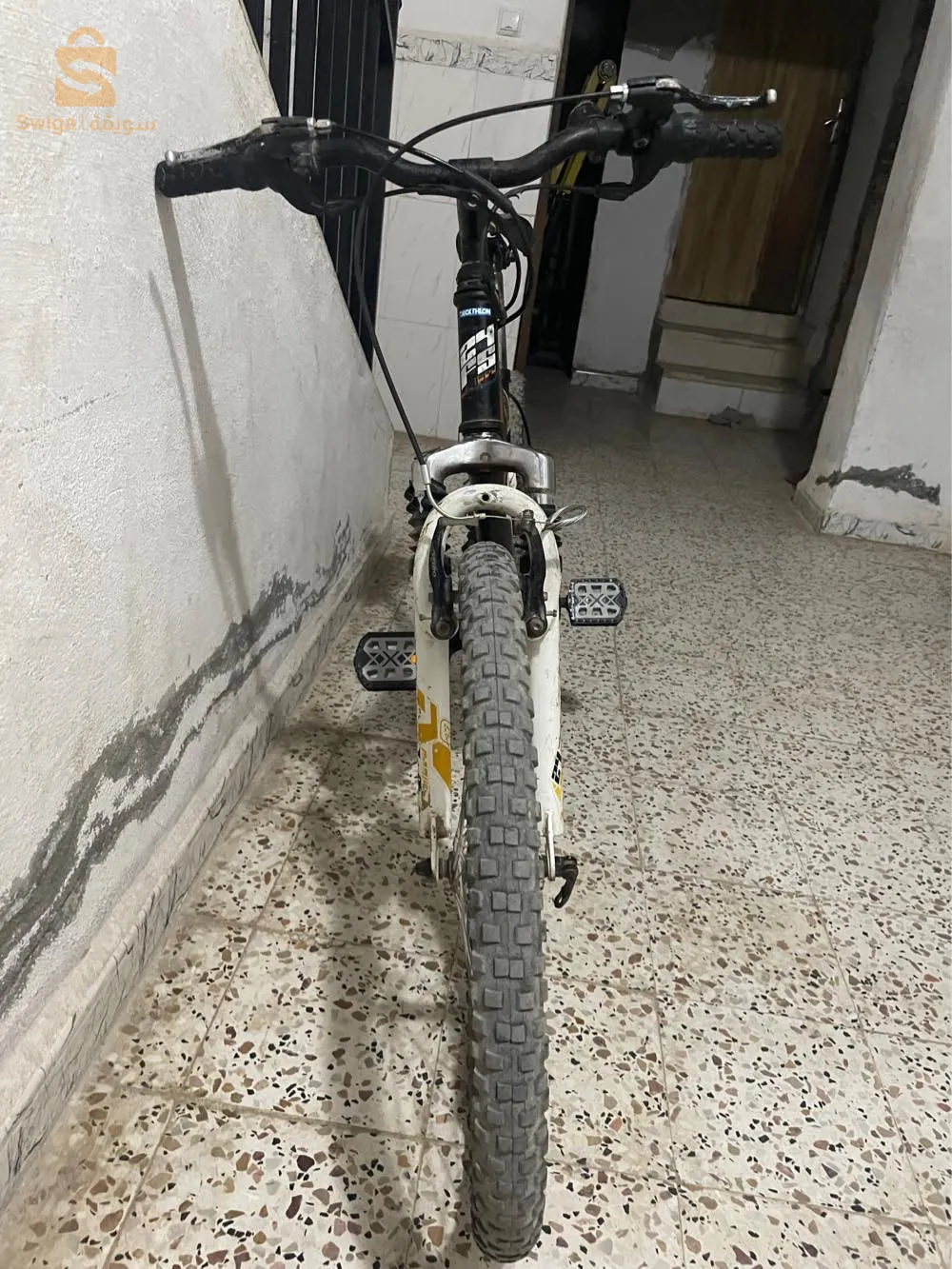 medium bicycle from decathlon