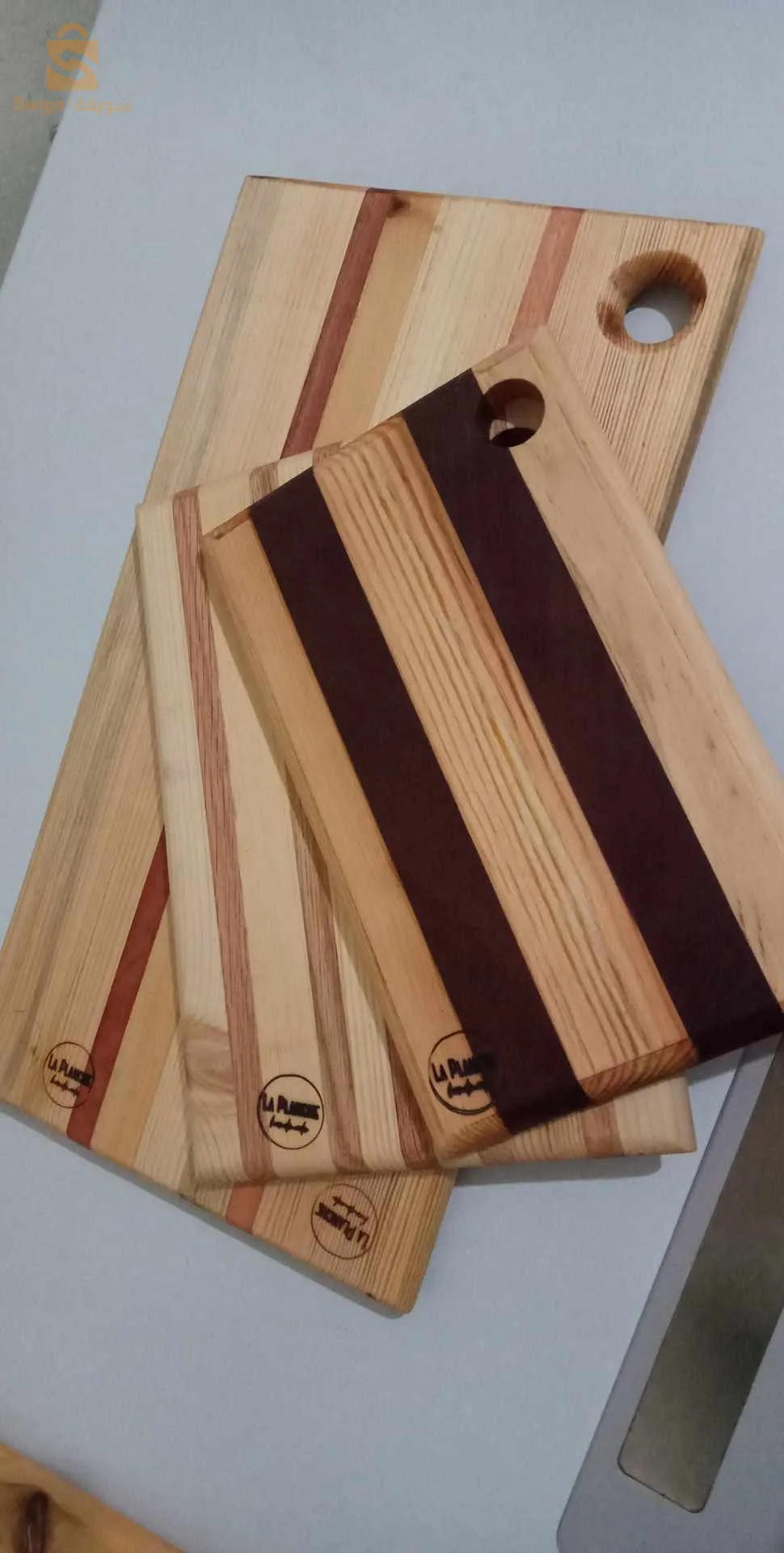 صينية تقديم، لوحة تقطيع، حامل ٱنية زهور...و منتجات أخرى جديدة