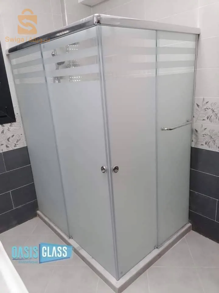 زجاج وانوكس