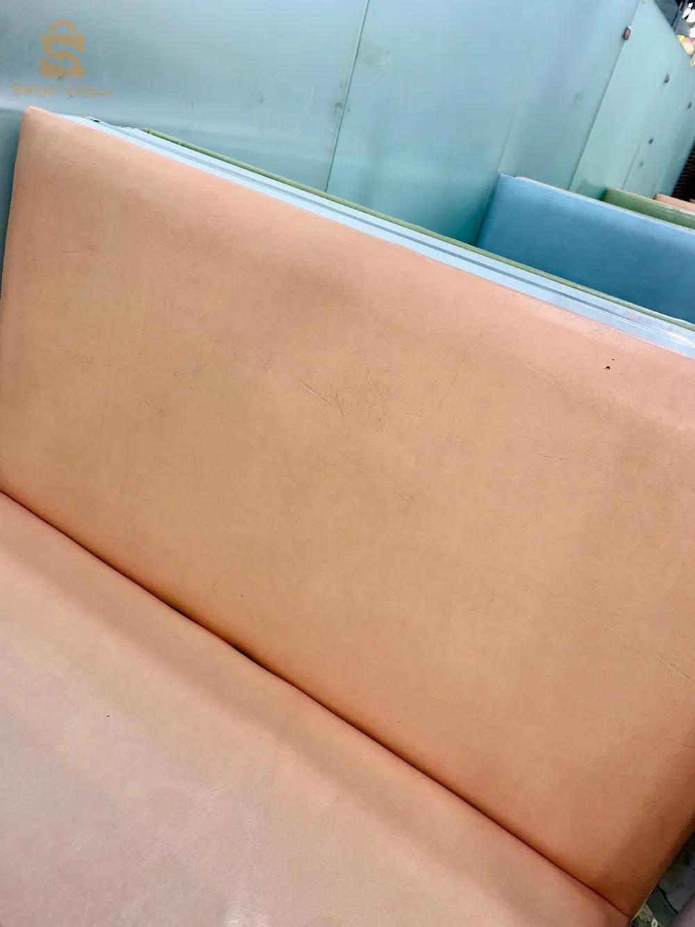 -Table de 1 m avec 2 box de 4 place ✅-3 couleur . Vert 🟢 . Bleu 🔵 . Rose . 🎟️ 59 pièces. 5️⃣9️⃣