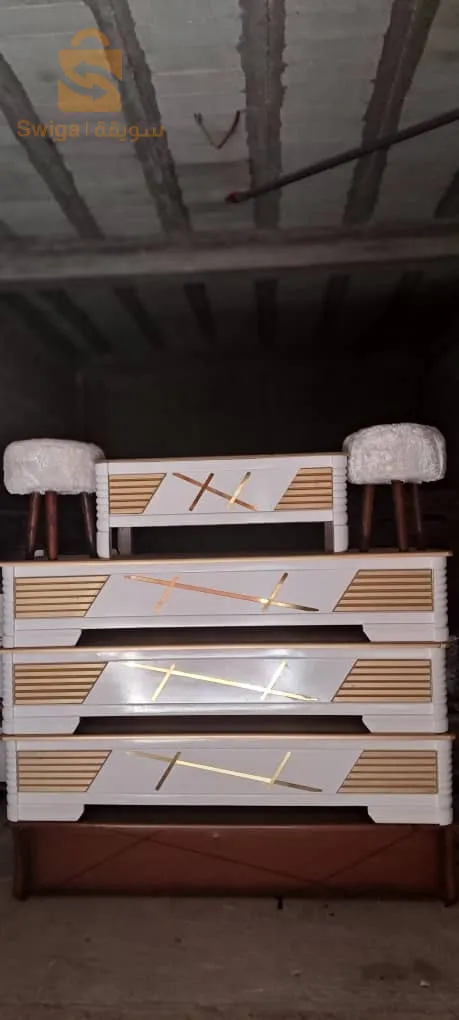 كتابيات خشب احمر جودة عالية5