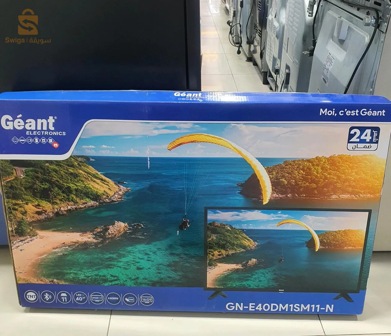 Tv Géant SMART Android  40pouce $🤍🤍