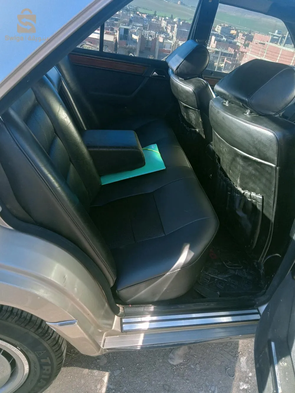 Mercedes E300