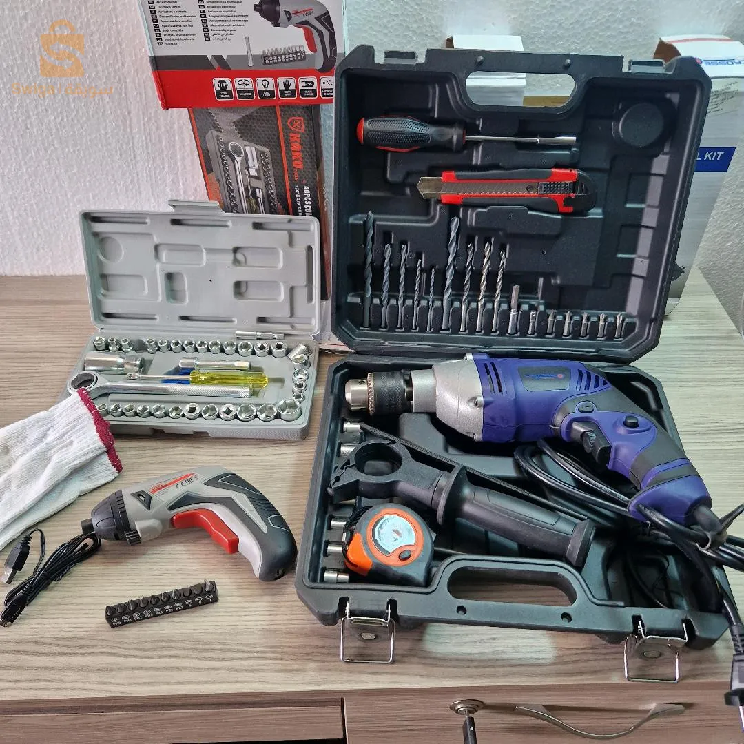 Chighnol crosse 750w +accessoires et douille + visseuse crown original 3.6v 22055
+caisse aiwa 40 pcs .taille 14 max