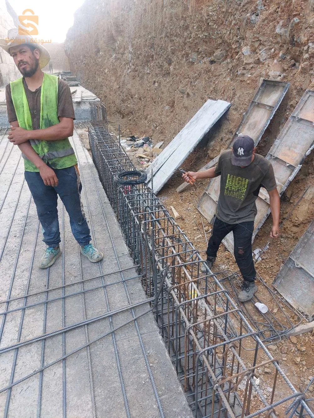 بناء كل المنشآة العمرانية الاسمنت المسلح مع خبرة لا بأس بها في الميدان