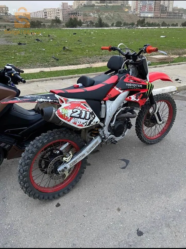 Cross Honda CRF 450
