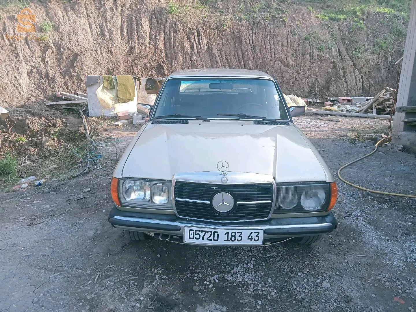 Mercedes 123w