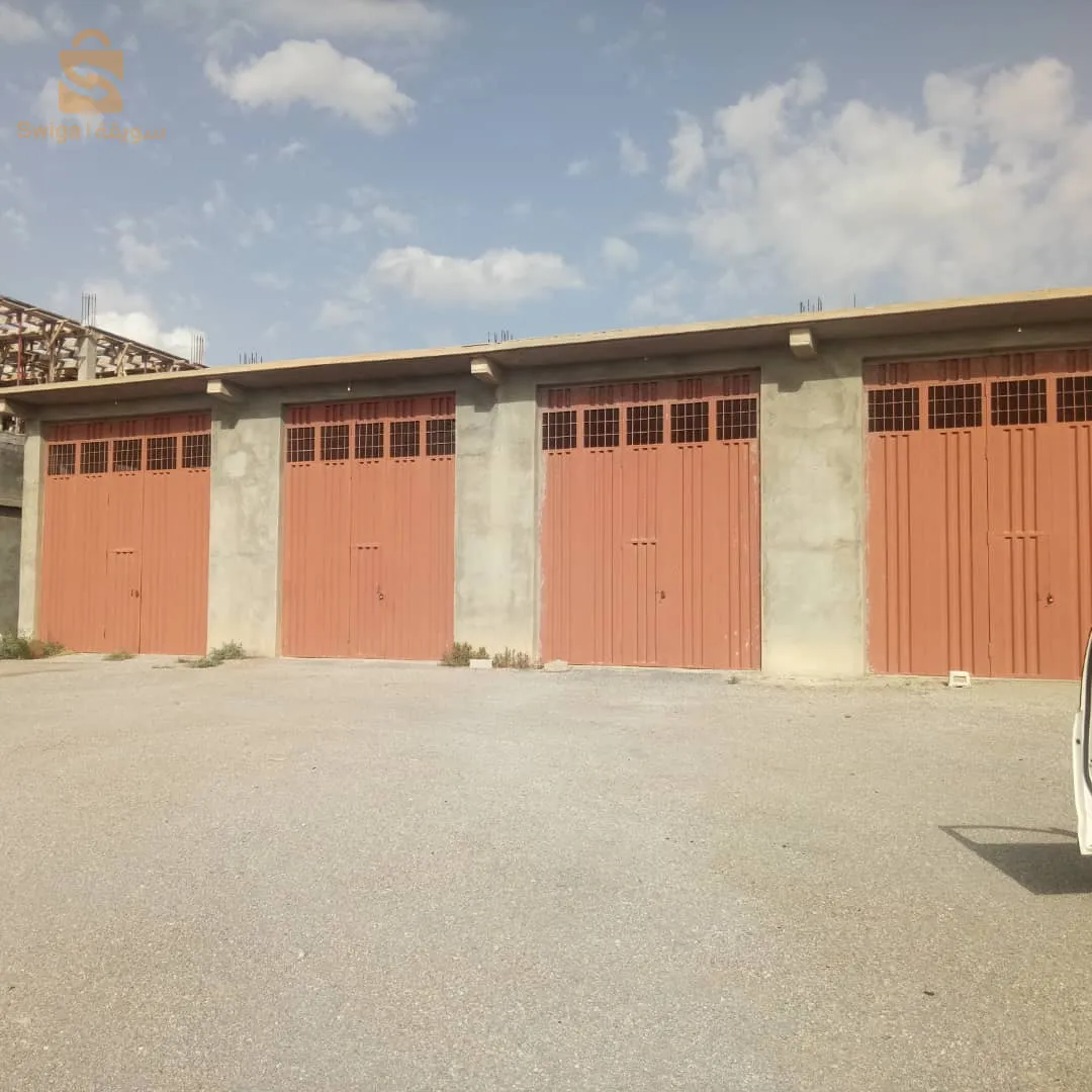 hangar wGarajat LL kra