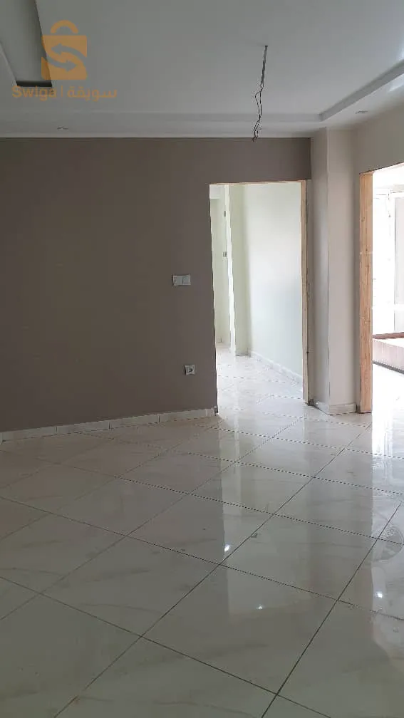 شقة موثثة للبيع