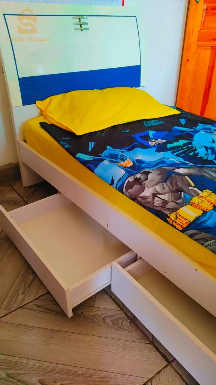 سرير اطفال