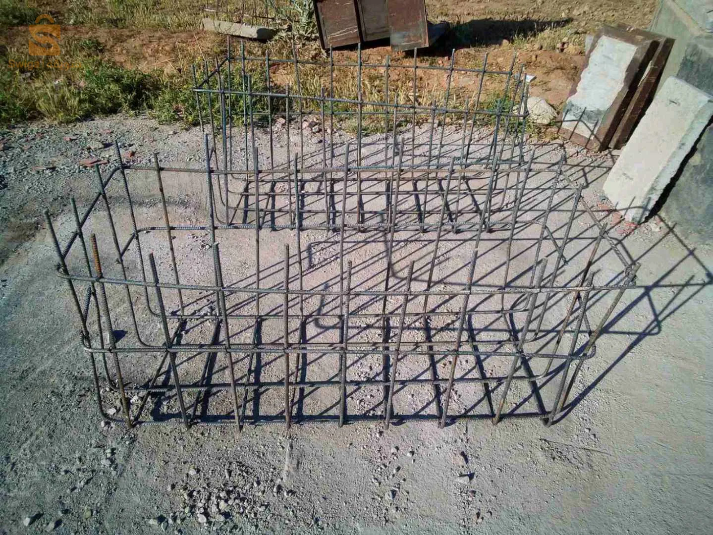 صناعة القوالب الاسمنتية وغرف الألياف البصرية