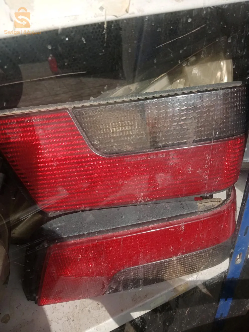 قطع غيار مختلفة