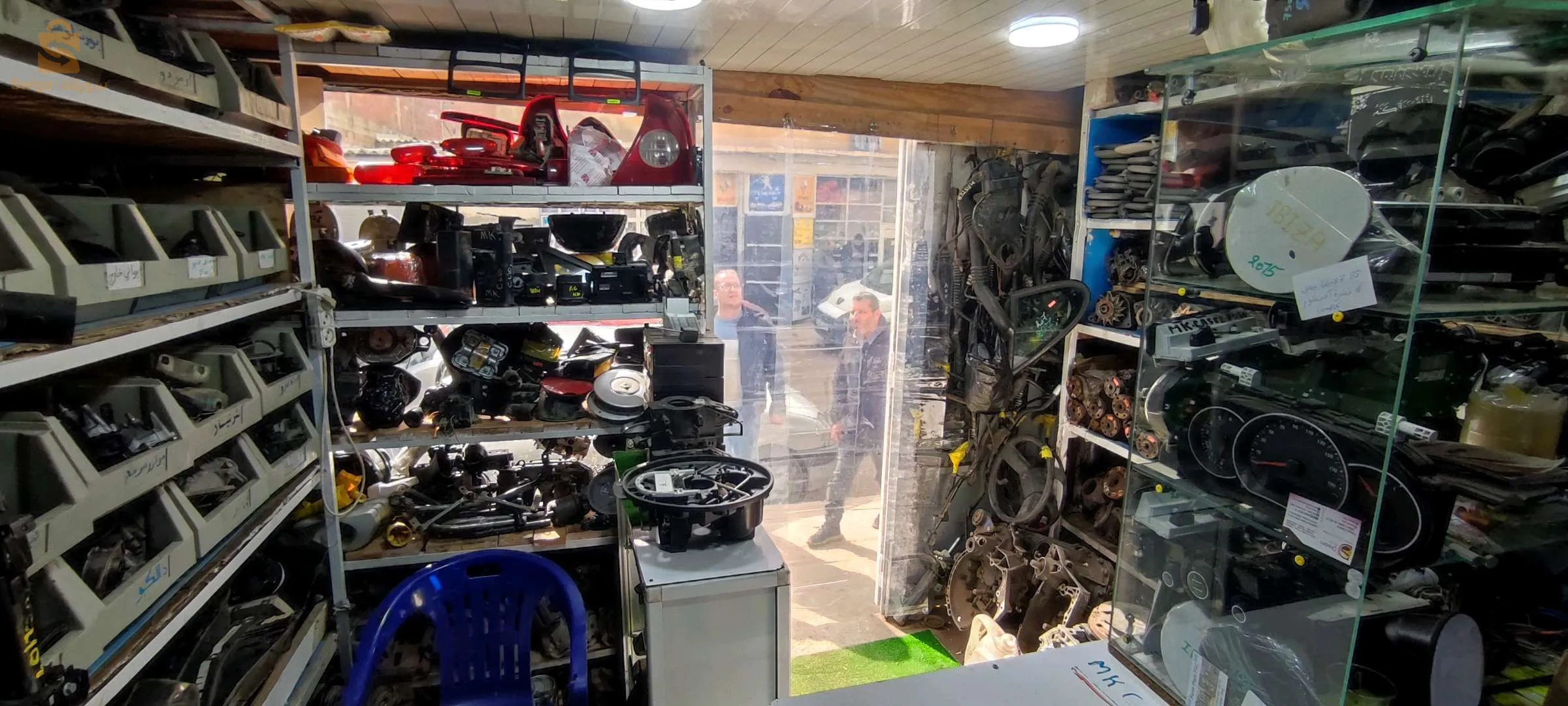 بيع قطع غيار السيارات  0558675819