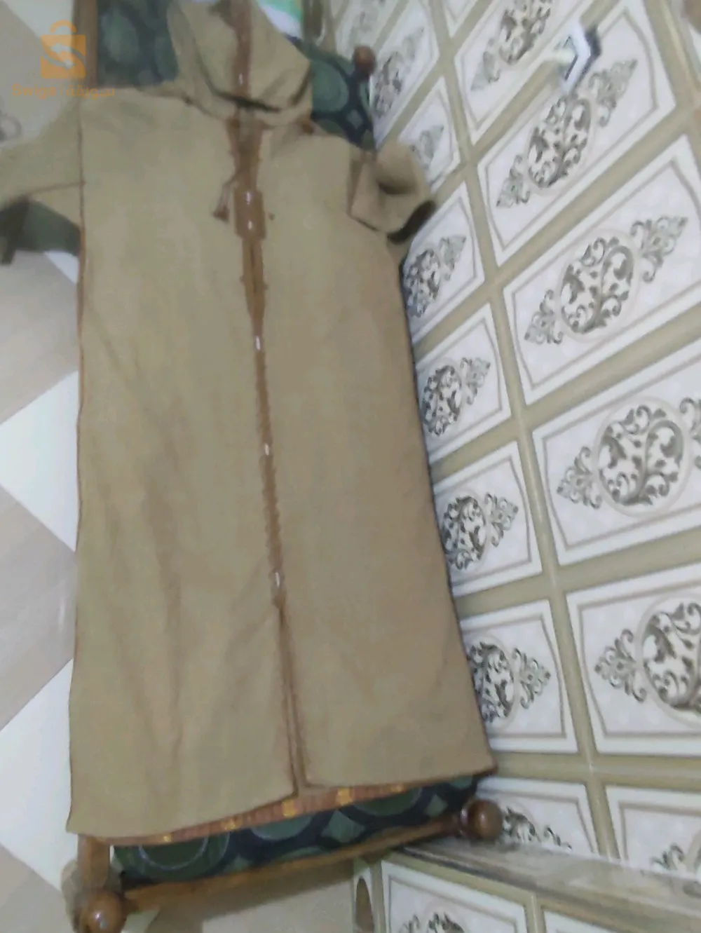 قشاشب وبرانس وبر حر للبيع