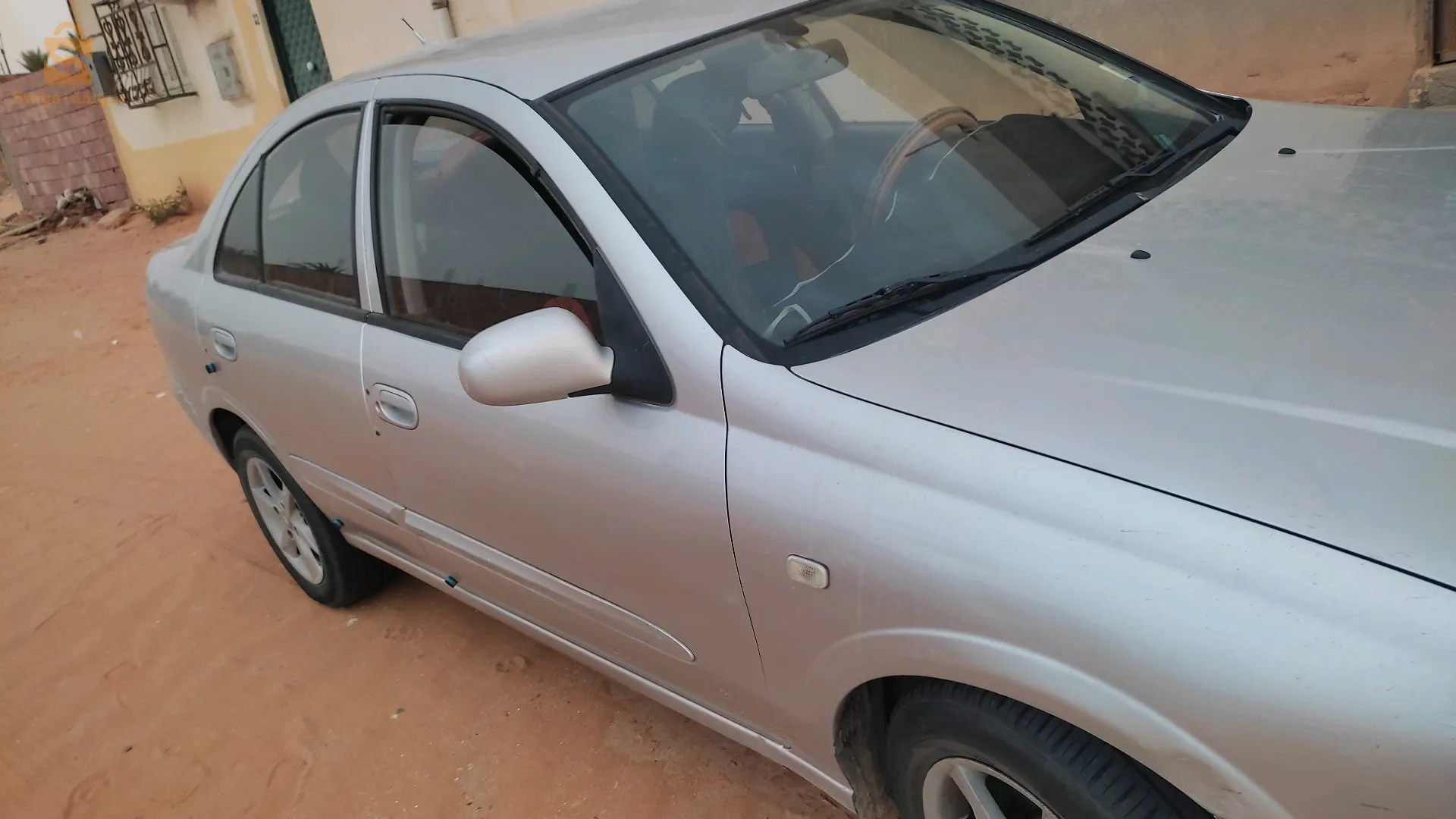 nissan sunny b10