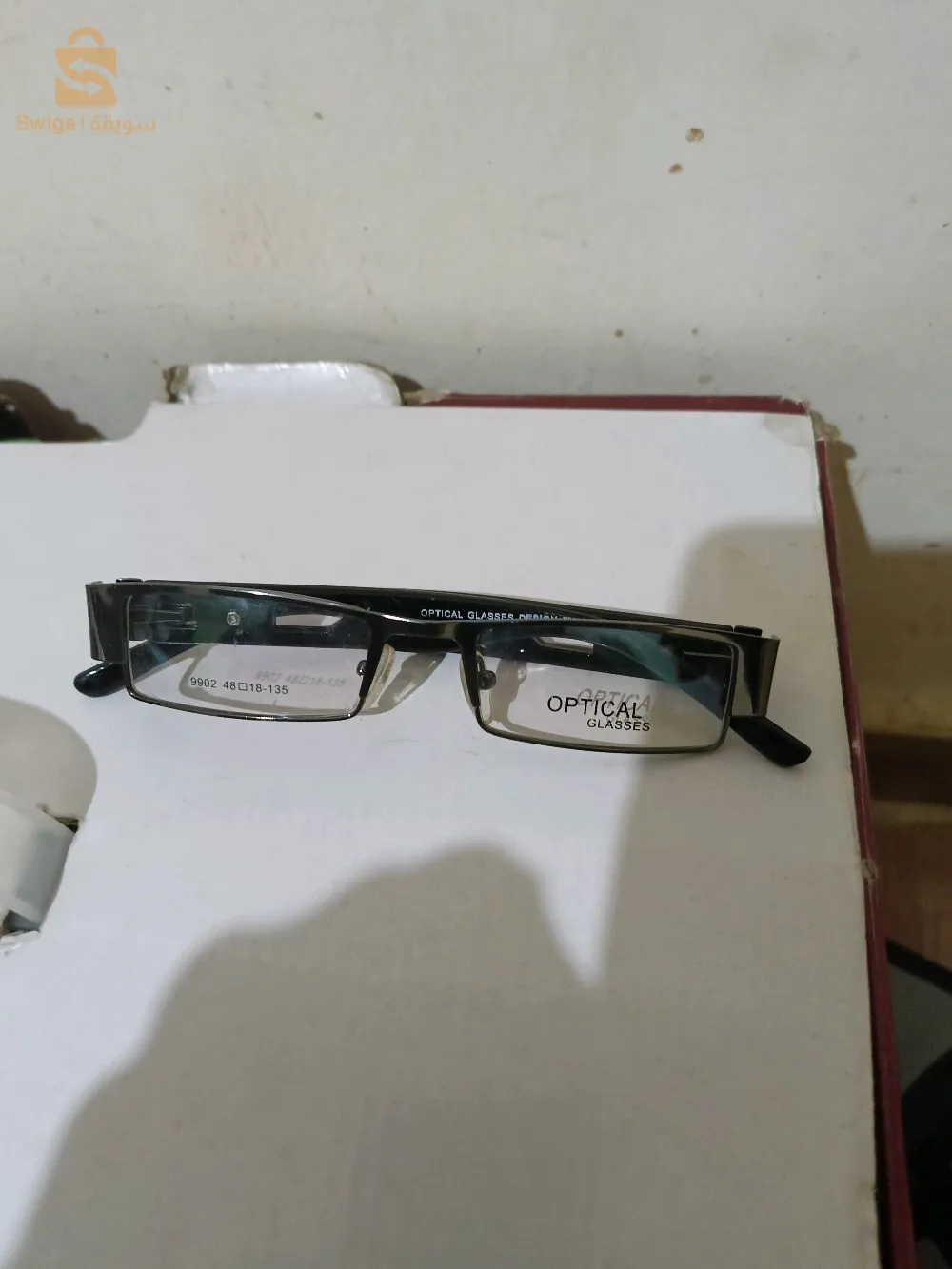 ادوات للبيع