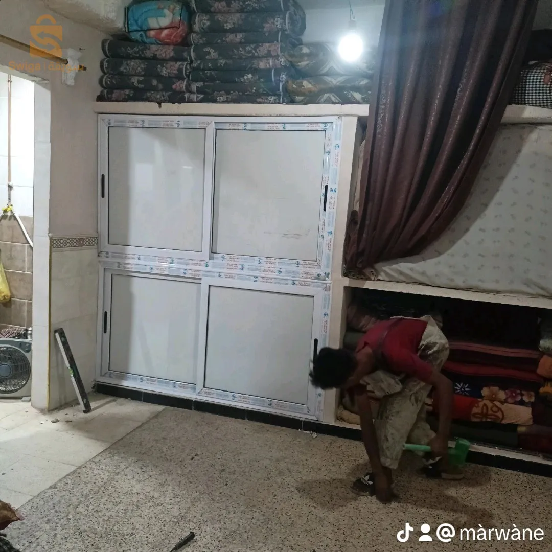 البيض