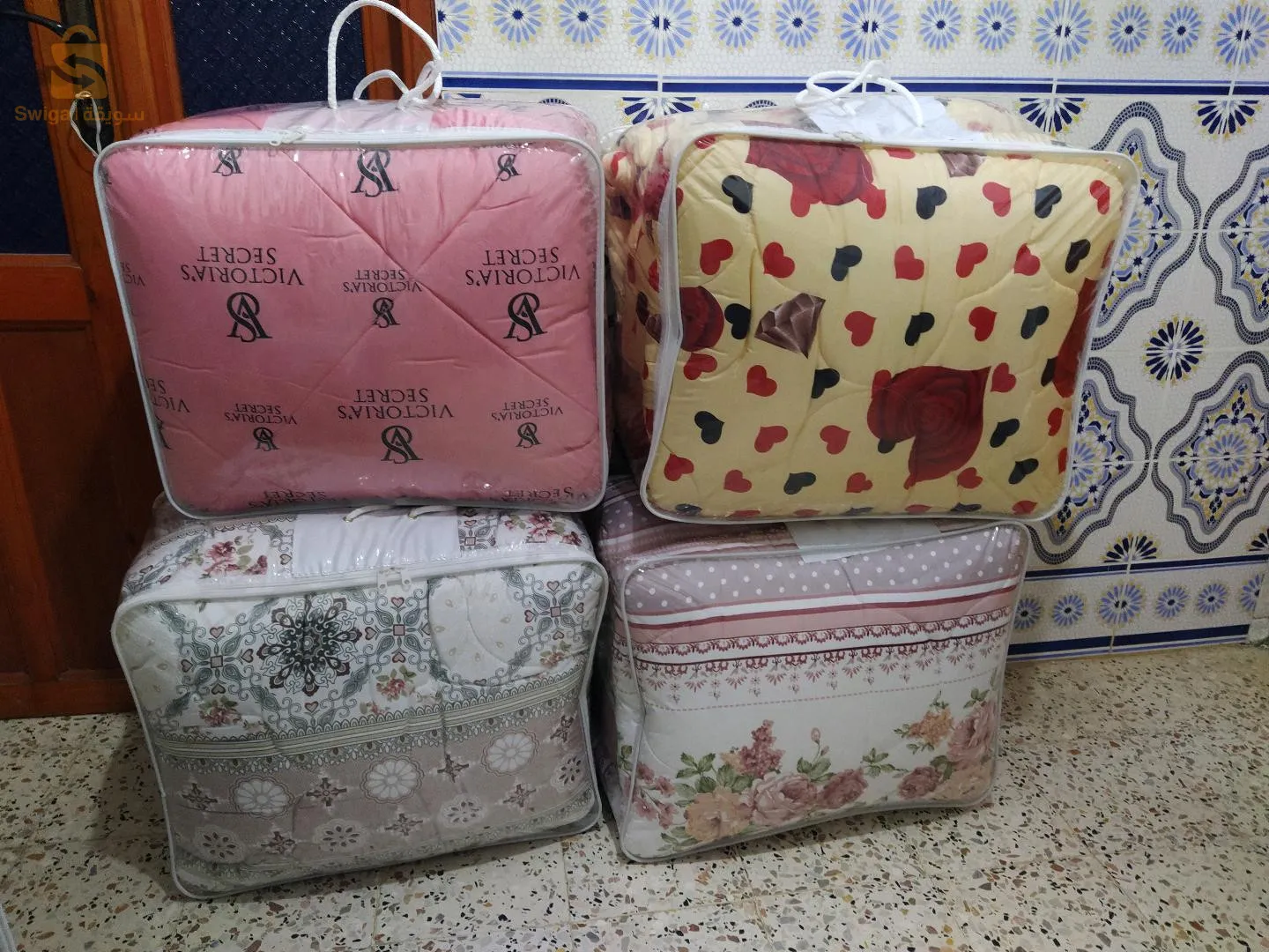 كواث زوج بلايص 230 الف معاه زوج مخاد 
كواث بلاصة و نص 190