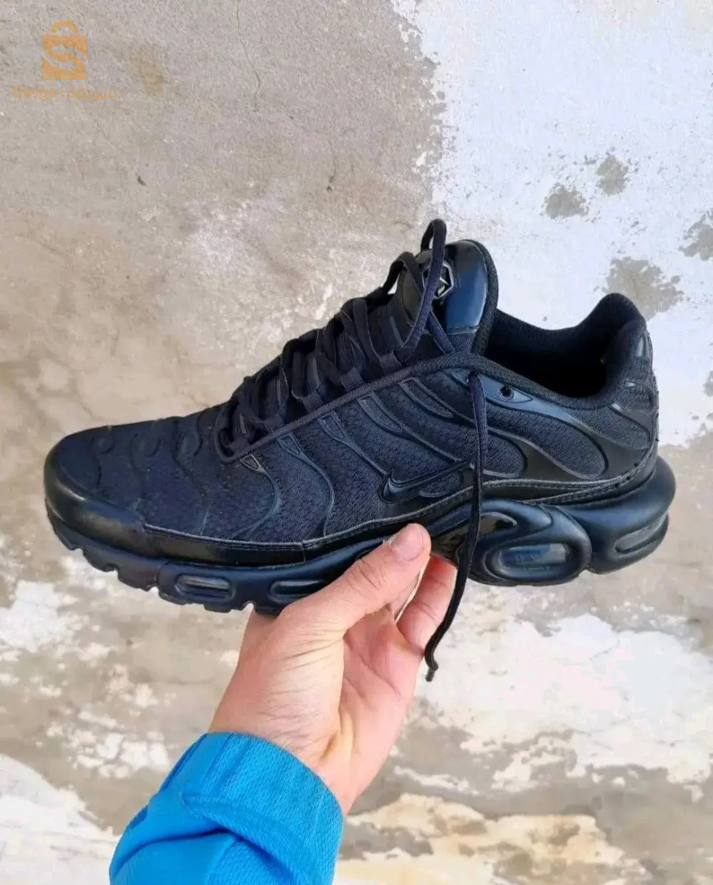 ﺑﻼك ارﺟﻨﺎل ﺑﻮاﻧﺘﻴﺮ 40.5جديدة ✔