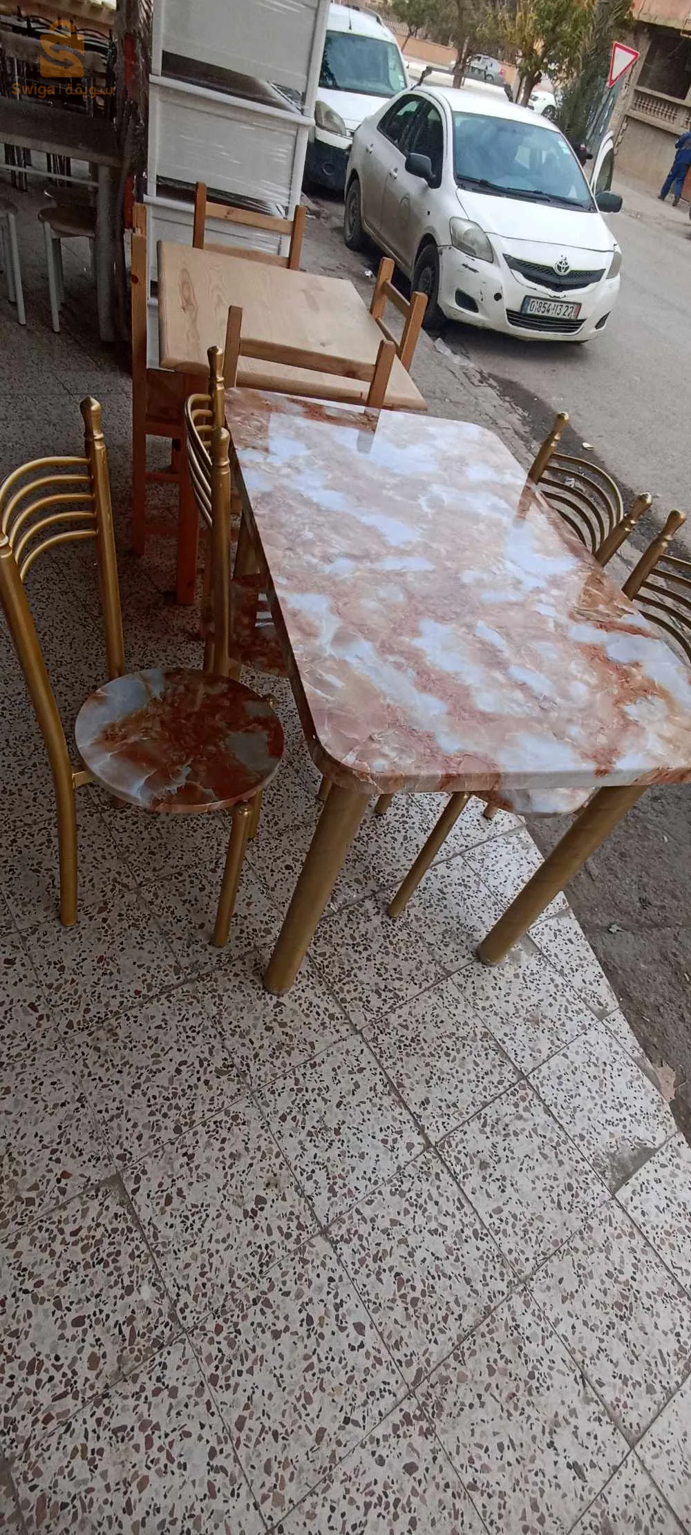 طاولة 4 كراسي