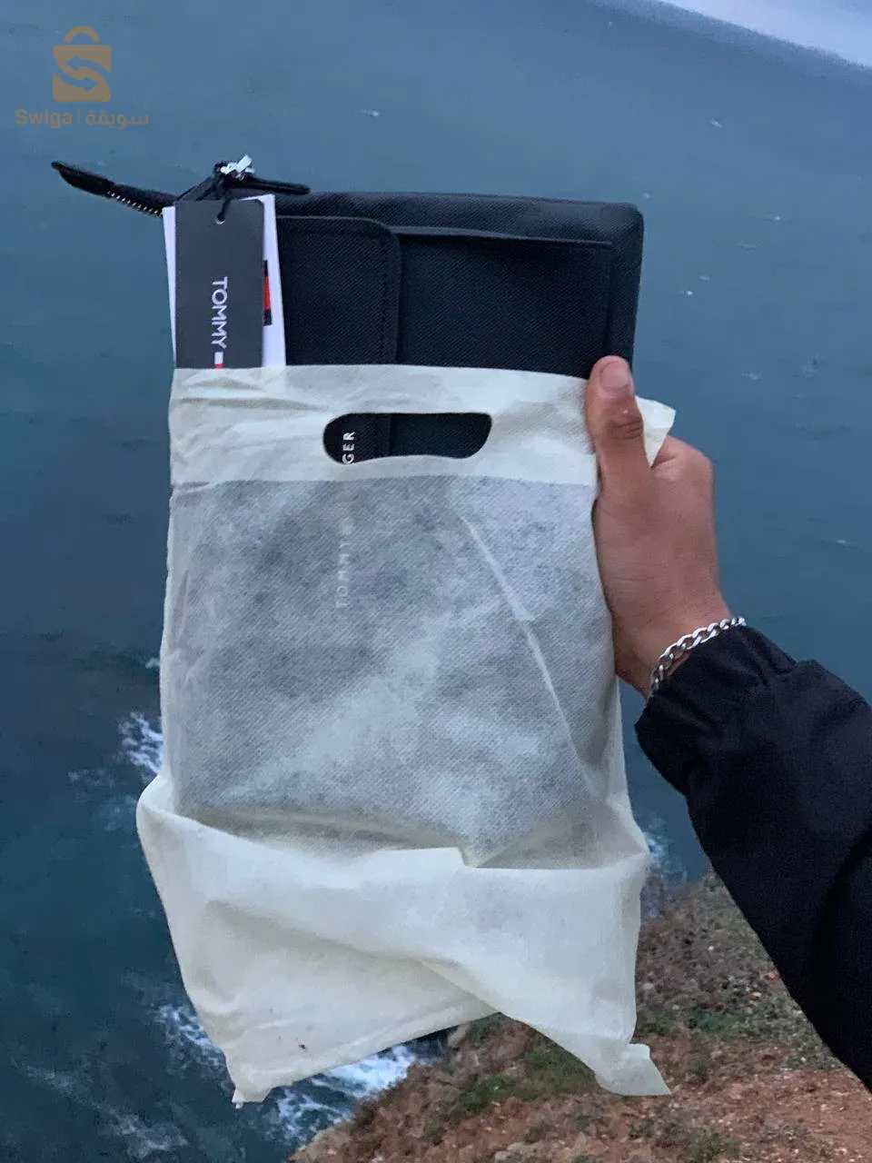 Sachoche ou sac à main Tommy