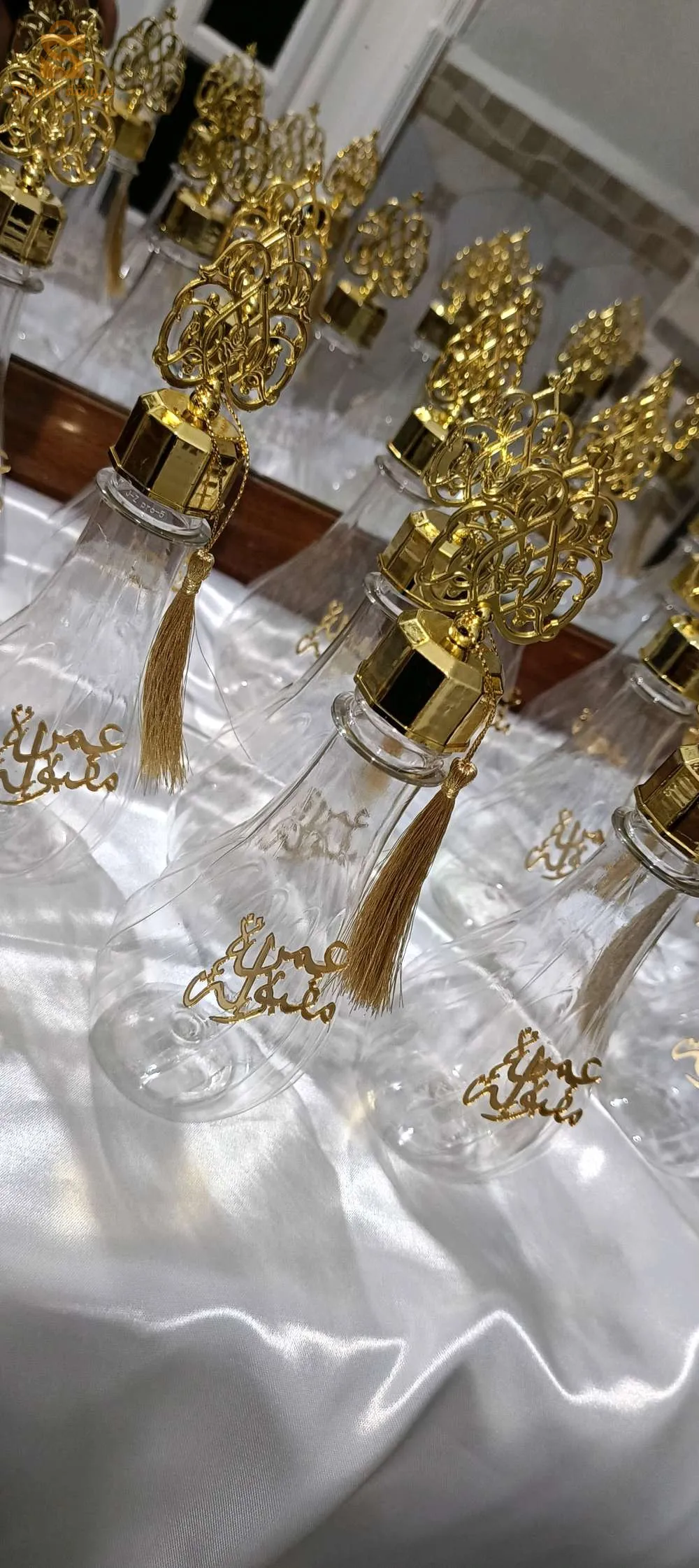 قارورات عصير و قارورات ماء زمزم