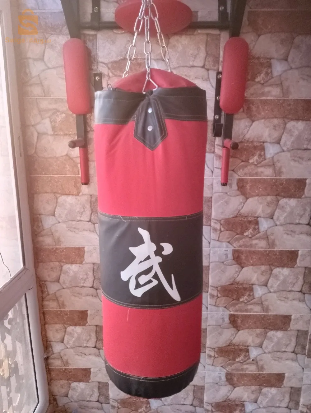 sac de boxe avec gym barre