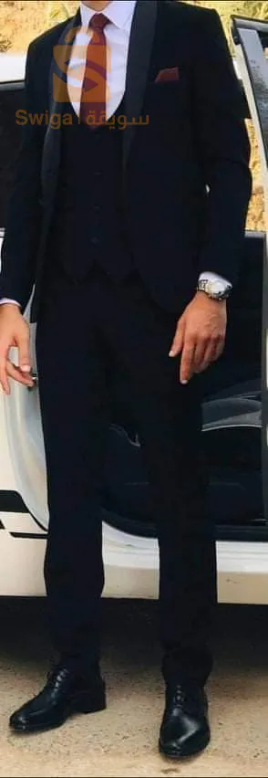 كوستيم جديد ملبوس مرة السعر 20000 دج المهتم يتواصل