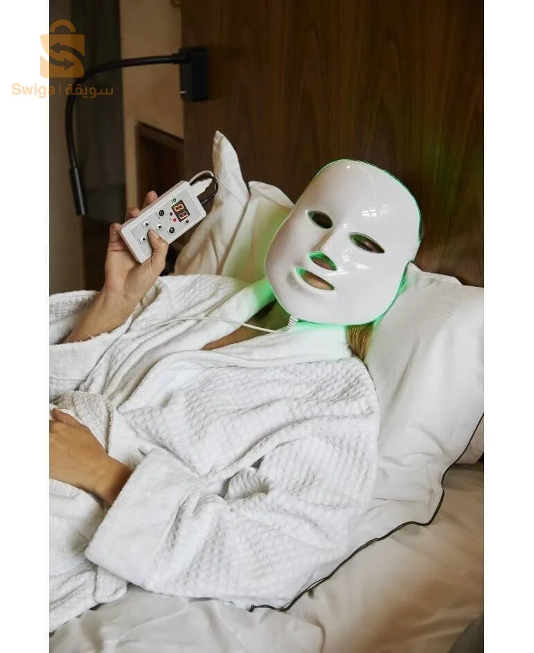 Masque facial photonique LED rajeunissement de la peau, thérapie des rides, 7 couleurs Visage Cou
Caractéristique:
Le masque facial à LED à 7 couleurs peut résoudre les problèmes de peau tenaces et réparer les cicatrices d’acné — Masque pour le cou +: masque de taille réglable, soins de la peau du cou.
Son utilisation pendant environ 20 minutes par jour peut réduire les ridules et les rides autour du front et des yeux pendant 4 à 6 semaines.
L’équipement de beauté Photon est conçu pour la beauté du visage, qui utilise des ondes lumineuses naturelles et les transmet à la peau par des lumières LED. Chaque couleur de la lumière a des effets bénéfiques sur les conditions spécifiques de la peau, inhibant la formation de mélanine.
Spécification
Matériau: ABS
Couleur: blanc
Poids: 1.5kg
Taille d’emballage: 28*24.5*18cm
8900دج
0665955230وق👉viber watts