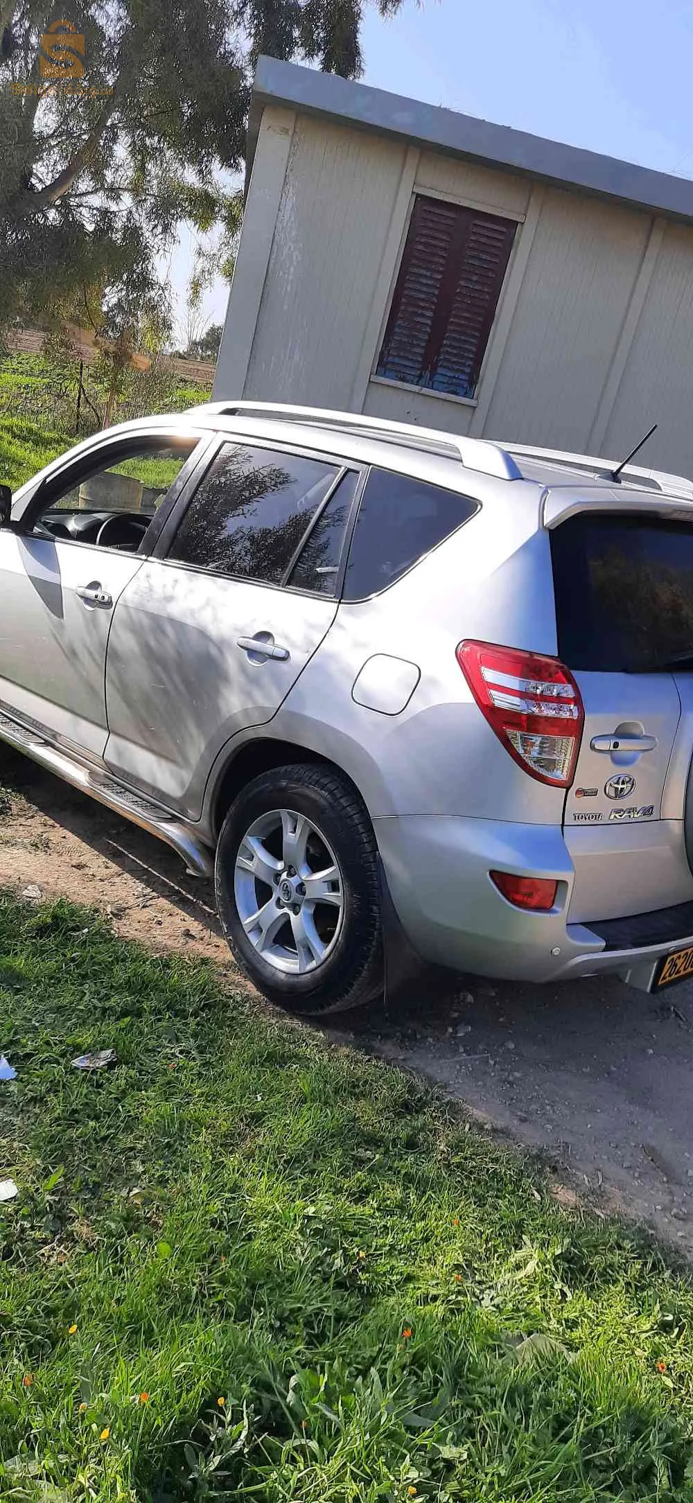 Toyota RAV 4 2010 2 CHLEF