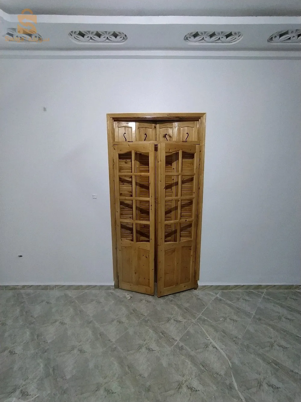0669696855