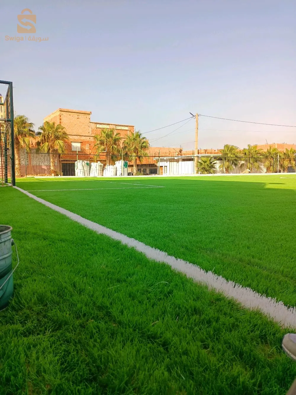 تركيب العشب الاصطناعي