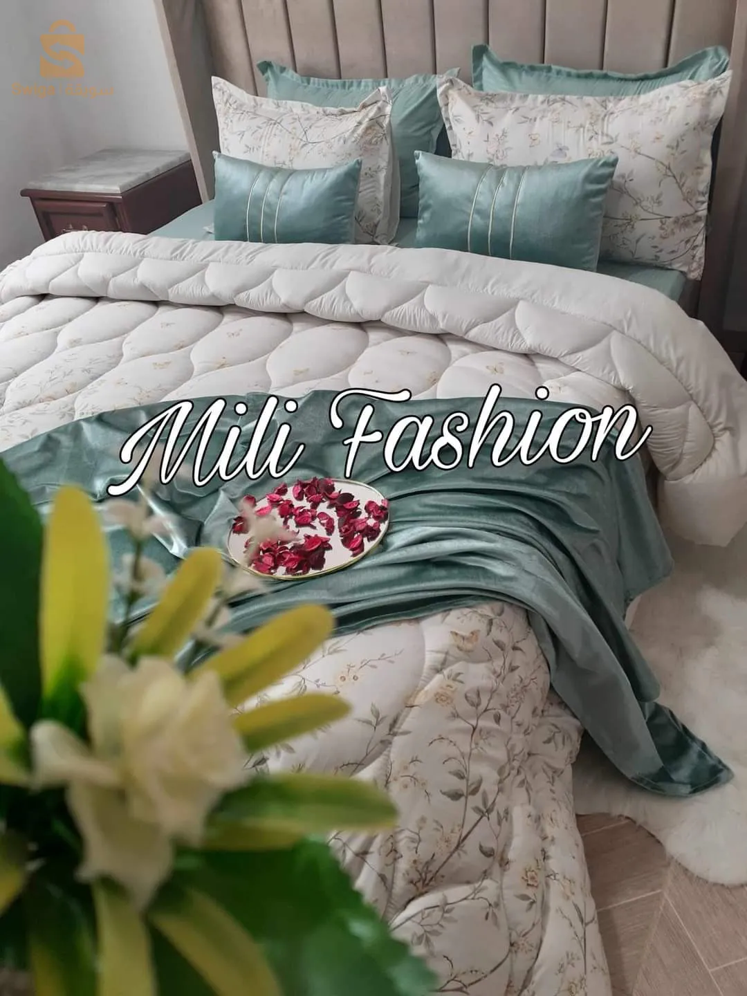 Parure de couette 8 pièces 👑💜👑💜👑💜👑

Contient :
👑💜Couette double face 💜👑
👑💜drap housse 💜👑
👑💜4 ťaies ďoreillers💜
👑💜2 jetés 💜👑