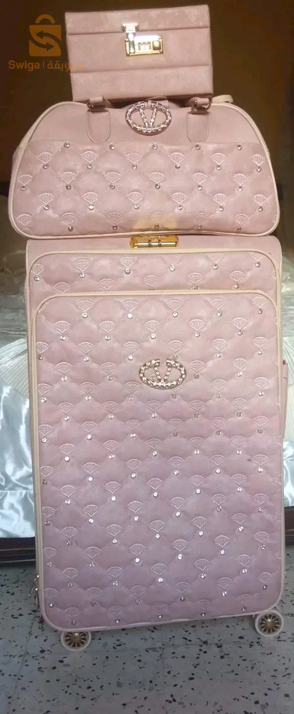 فاليزة و كابة و كوفر