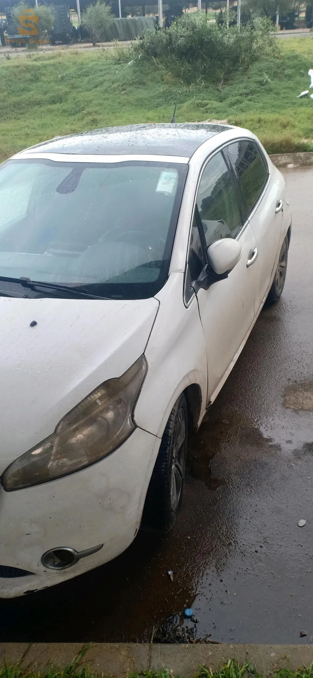 alure 1.6 HDi موتور محطوط جديد في تونس ماشي 90.000
ماشية ريال 
 فيها صبيغة قريب حزام 540.000