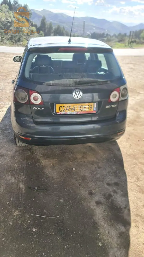 سيارة مشاء الله نقيا فيها لرتوش خفاف
المتور مرفيزي