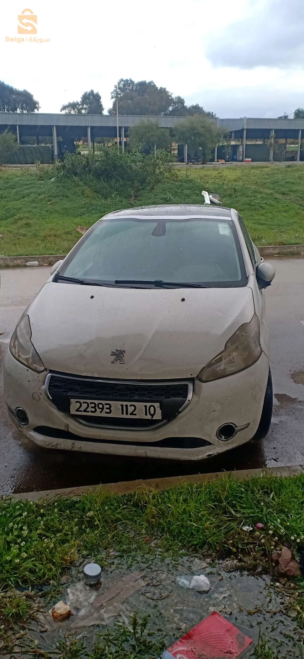 alure 1.6 HDi موتور محطوط جديد في تونس ماشي 90.000
ماشية ريال 
 فيها صبيغة قريب حزام 540.000