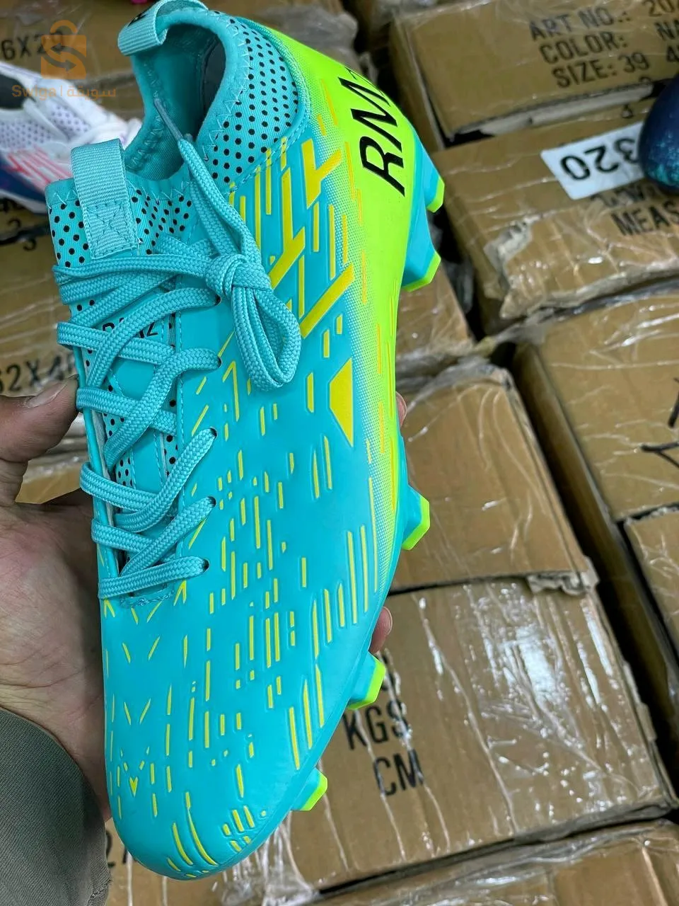 حذاء رياضي crampons RMz Nv model 3