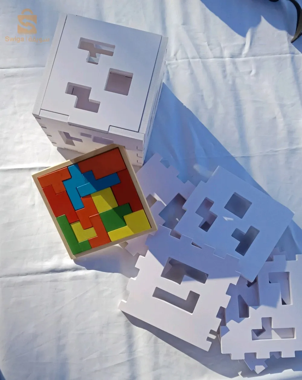 Jeu d'assemblage de formes