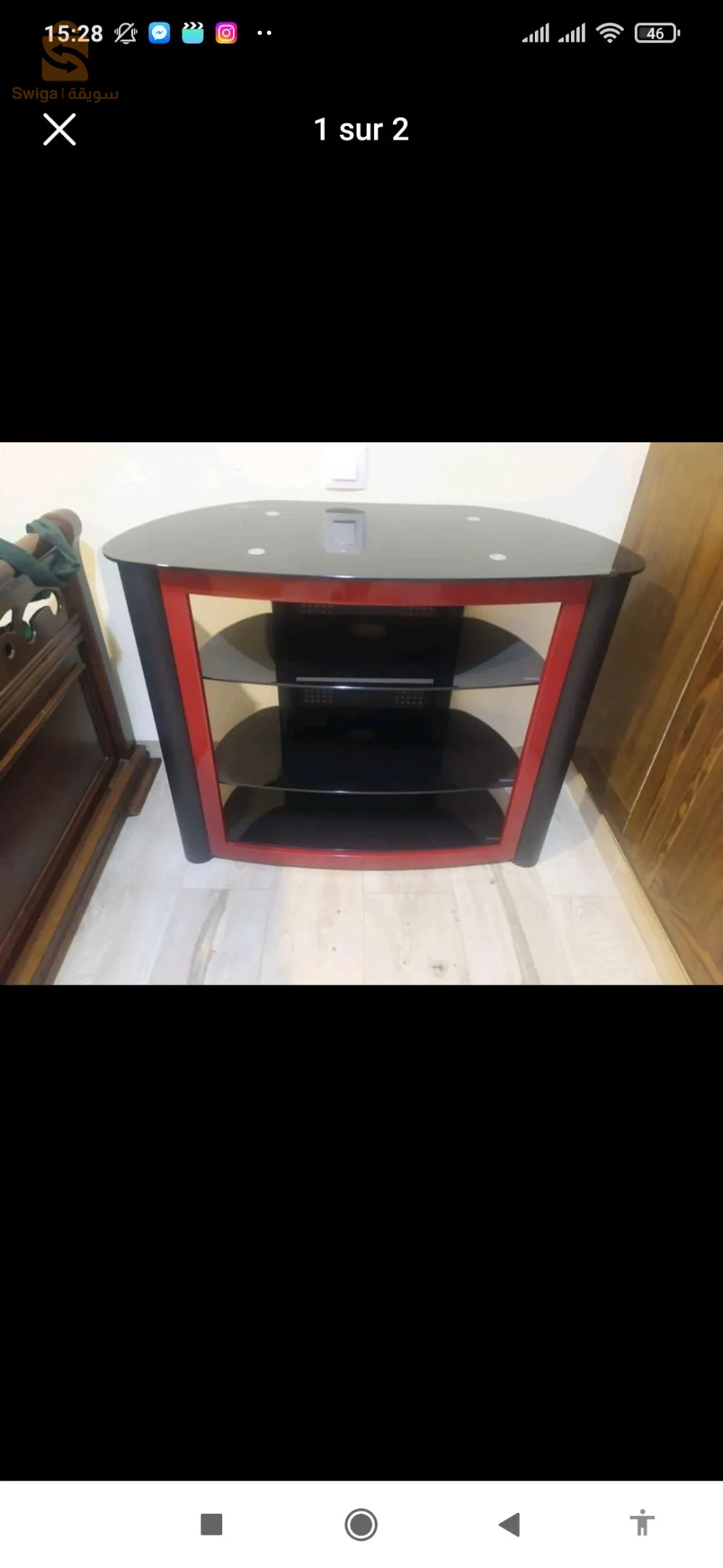 طاولة التلفاز زجاجية