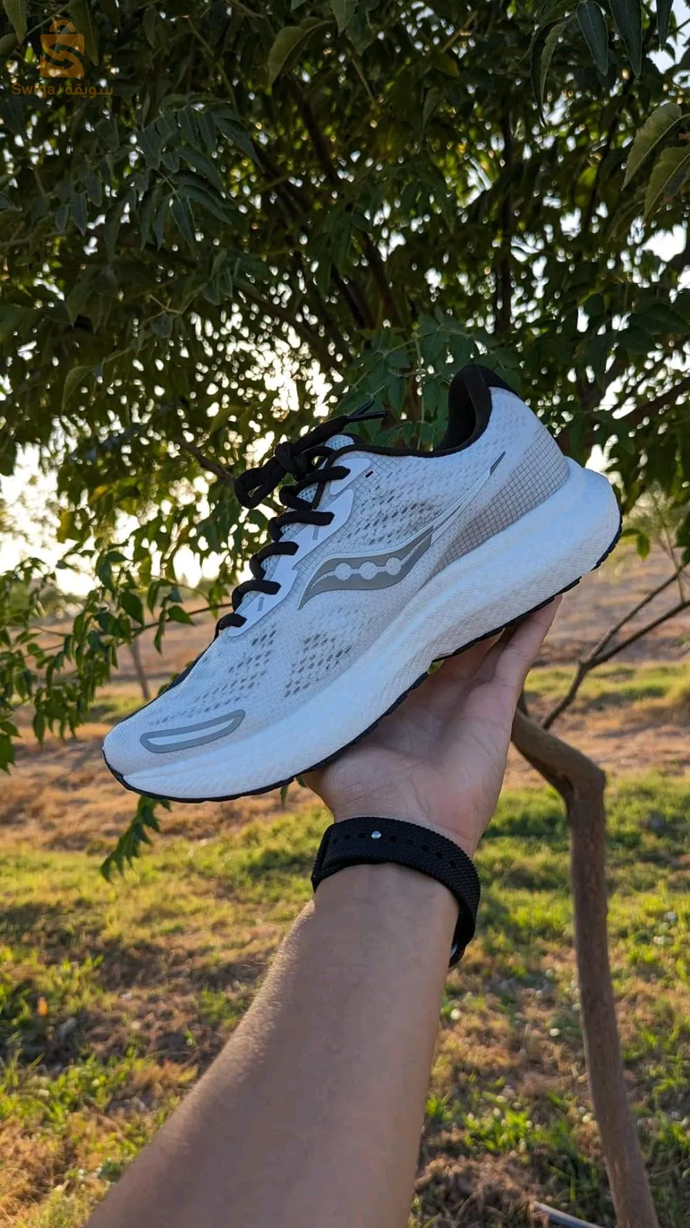 saucony shose running