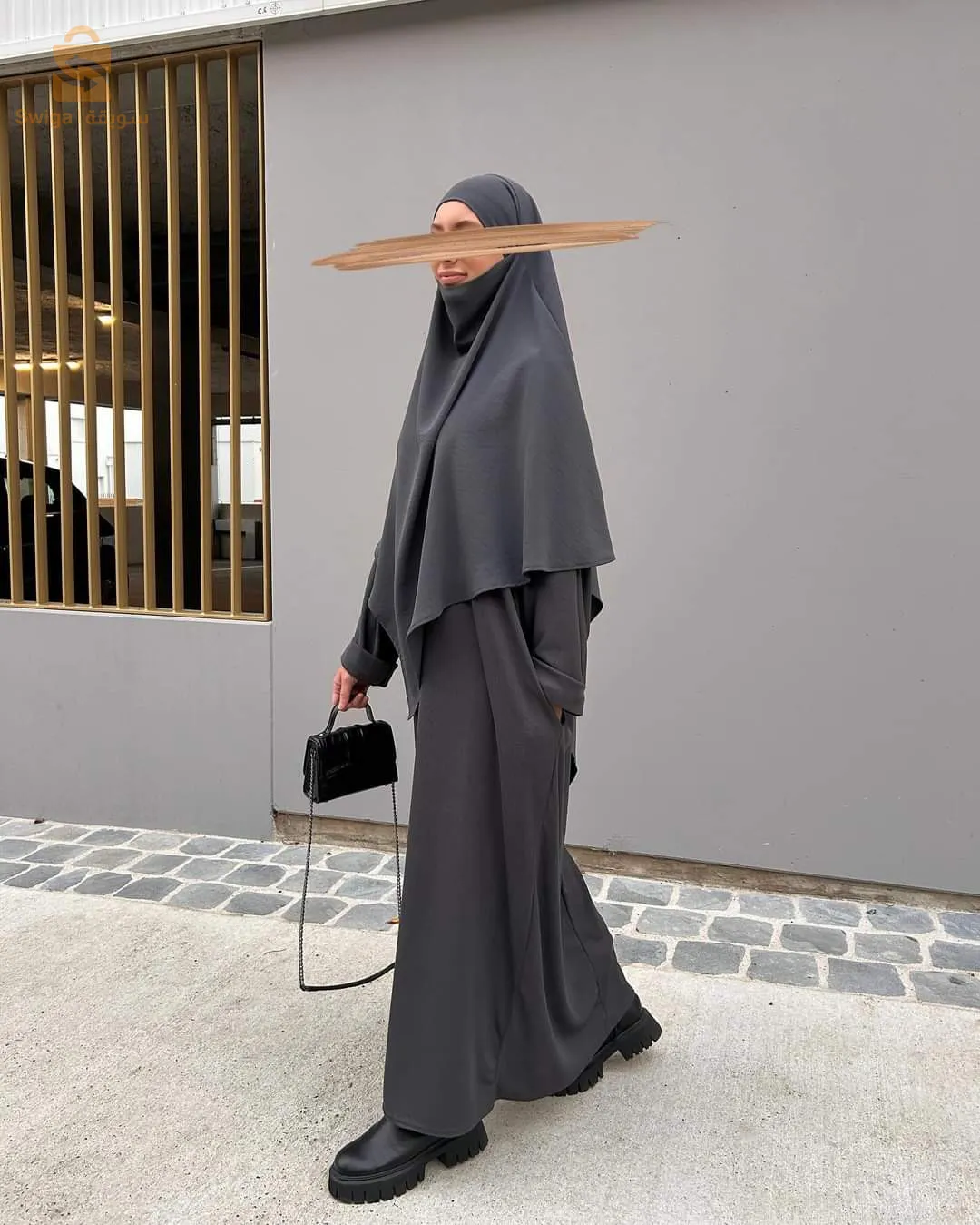 حجاب مع الاسدال متوفر التوصيل ل 58 ولاية