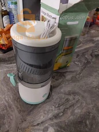 الاسم: عصارة محمولة لاسلكية